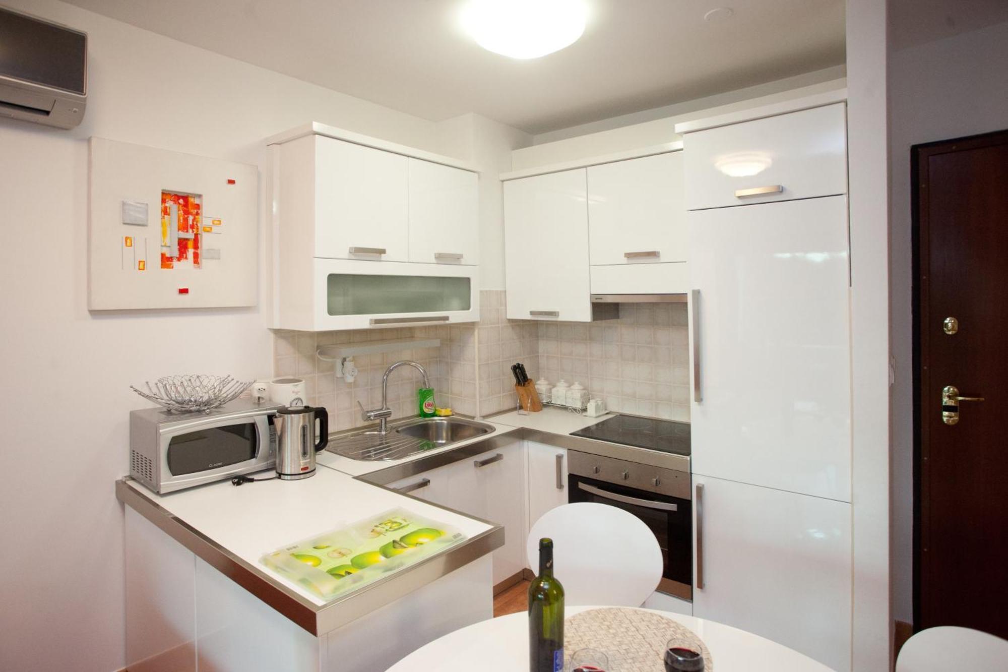 Residence Apartments Anamaria Подстрана Екстериор снимка